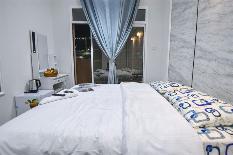 Dreamwhite Hotel Dubai Exterior photo